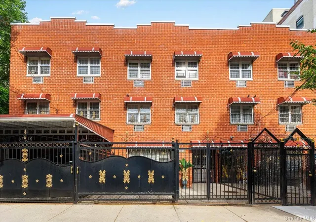 Multi family home for sale at 1054 Cauldwell Ave, Bronx, NY 10456 | MLS# 1029127