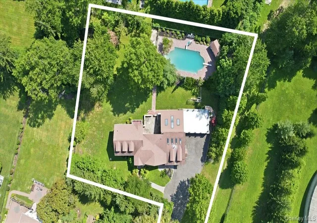 Photo 3 of Sale Pending at 451 Ardsley Rd, Greenburgh, NY 10583 | MLS# 1029264 | Listing updated on 2026-09-18