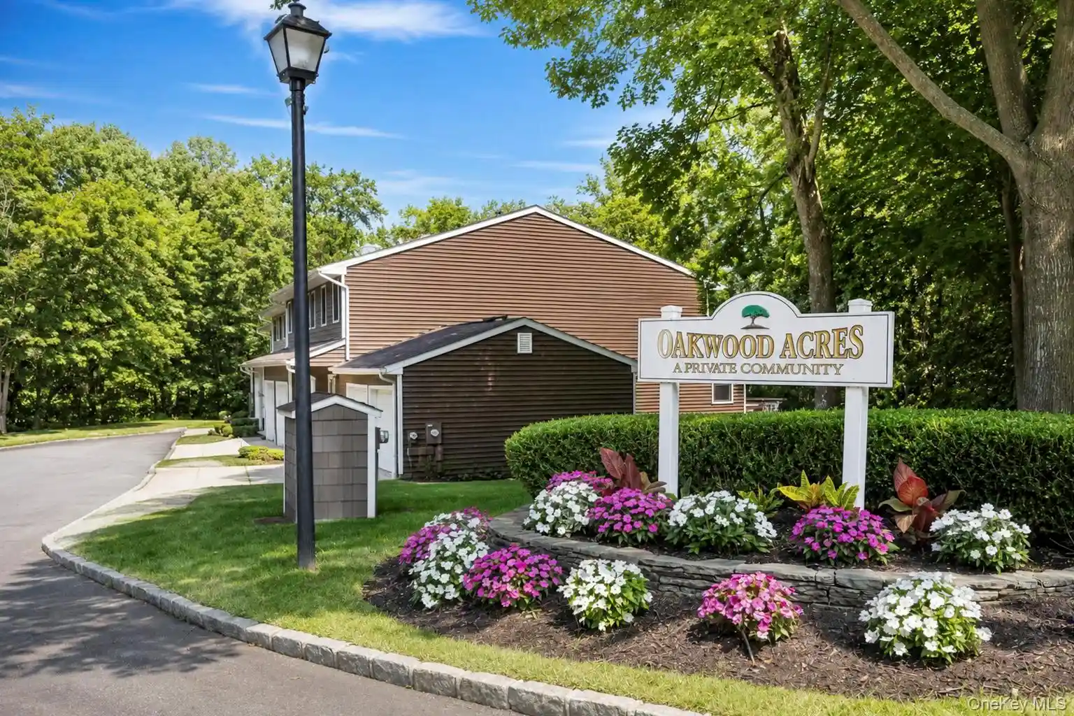 Listing Photo 1 - Condo for sale in 2 Pine St located at 2 Pine St, Huntington, NY 13045 - Unit 2 Pine St
