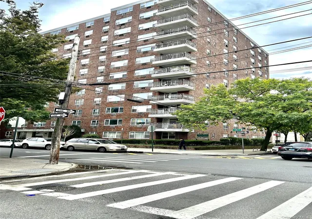 Photo 1 of Condo for sale at 89 00 170 Street #5E, New York, NY 11432 | MLS# 1029565 | Listing updated on 2026-10-07