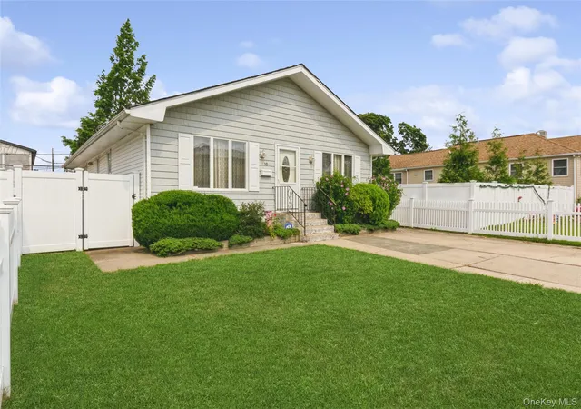 Photo 3 of Sale Pending at 10 Marina Rd, Hempstead, NY 11558 | MLS# 1029581 | Listing updated on 2026-09-10