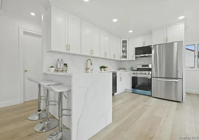 Photo 3 of Single family home for sale at 84 N Fordham Rd, Oyster Bay, NY 11801 | MLS# 1029689 | Listing updated on 2026-09-13