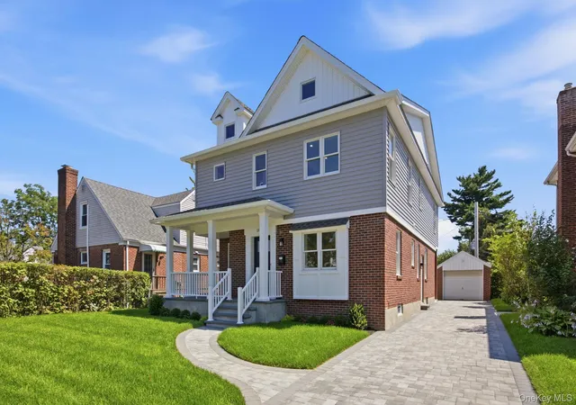 Photo 1 of Single family home for sale at 106 Nugent St, New Hyde Park, NY 11040 | MLS# 1029711 | Listing updated on 2026-09-11