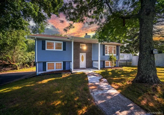 Photo 1 of Single family home for sale at 225 Knoell Rd, Goshen, NY 10924 | MLS# 1029716 | Listing updated on 2026-09-13