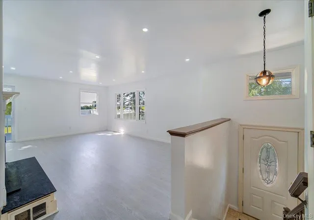 Photo 4 of Single family home for sale at 225 Knoell Rd, Goshen, NY 10924 | MLS# 1029716 | Listing updated on 2026-09-13