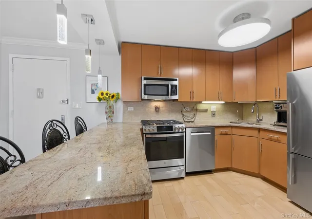 Listing Photo 5 - Condo for sale in The Versailles located at 18-05 215Th St, New York, NY 11360 - Unit #12F