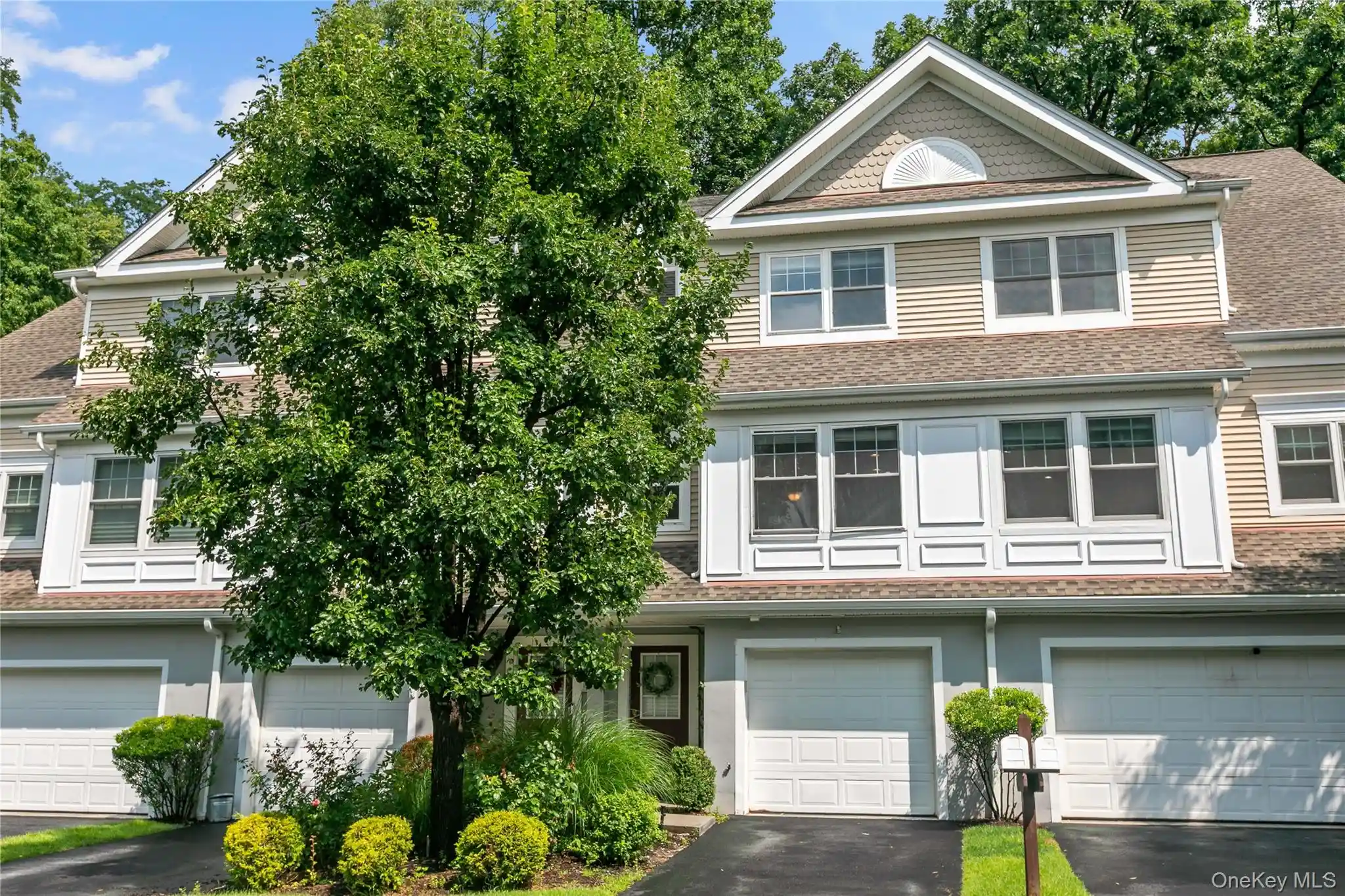 Listing Photo 1 - Condo for sale in 138 Underhill Ln located at 138 Underhill Ln, Peekskill, NY 10566 - Unit 138 Underhill Ln