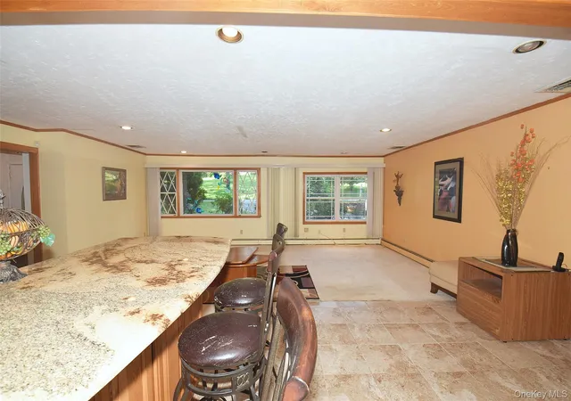 Photo 3 of Single family home for sale at 29 Ivy Hl Dr, Smithtown, NY 11787 | MLS# 1030391 | Listing updated on 2026-09-13