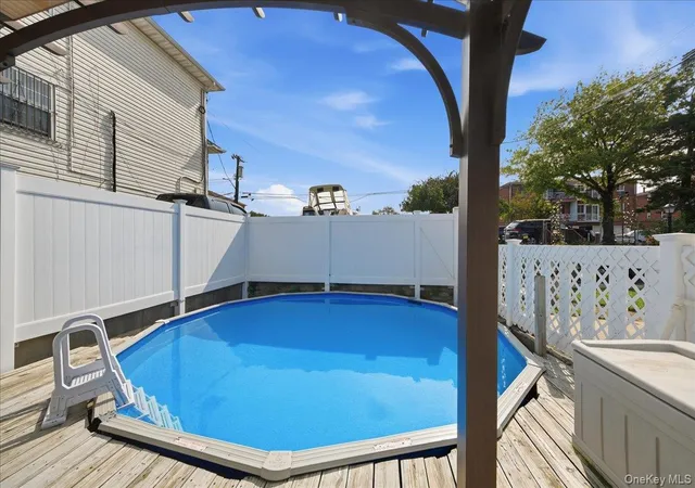 Photo 3 of Single family home for sale at 672 Drew St, Brooklyn, NY 11208 | MLS# 1030432 | Listing updated on 2026-10-08
