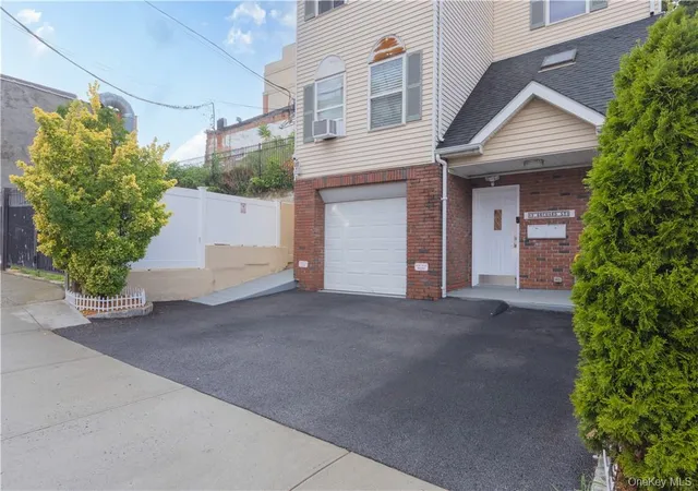 Photo 3 of Sale Pending at 3 Orchard St, Yonkers, NY 10703 | MLS# 1030497 | Listing updated on 2026-09-10