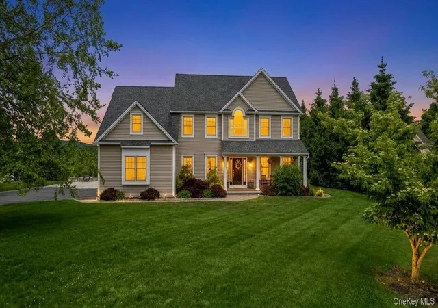 Photo 3 of Single family home for sale at 8 Shailin Ln, Southeast, NY 10509 | MLS# 1030639 | Listing updated on 2026-09-14