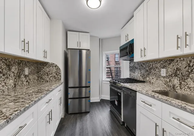 Photo 1 of Condo for sale at 141 12 78th Avenue #3-H, New York, NY 11367 | MLS# 1030656 | Listing updated on 2026-10-03
