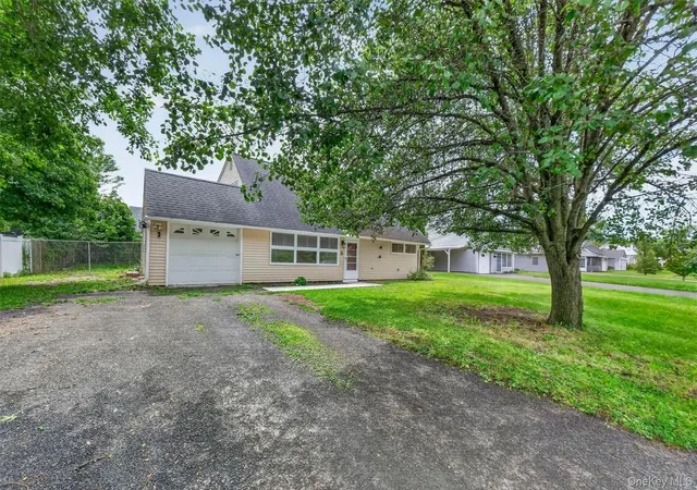 Photo 2 of Single family home for sale at 38 Indian Springs Ln, Kingston (town), NY 12401 | MLS# 1030700 | Listing updated on 2026-09-11