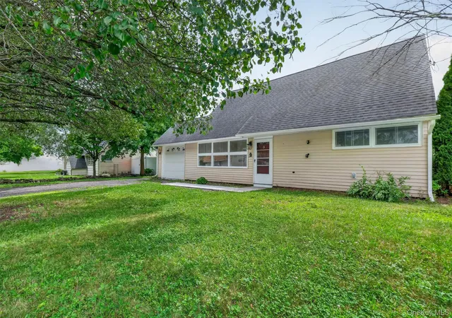 Photo 3 of Single family home for sale at 38 Indian Springs Ln, Kingston (town), NY 12401 | MLS# 1030700 | Listing updated on 2026-09-11