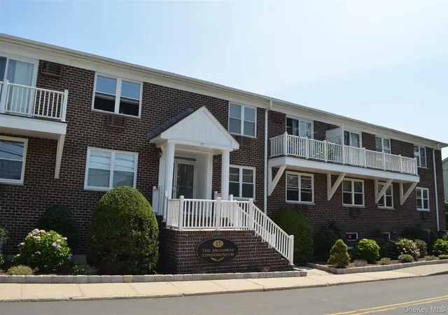 Photo 1 of Sale Pending at 17 Broadway #2F, Harrison, NY 10528 | MLS# 1030724 | Listing updated on 2026-09-09