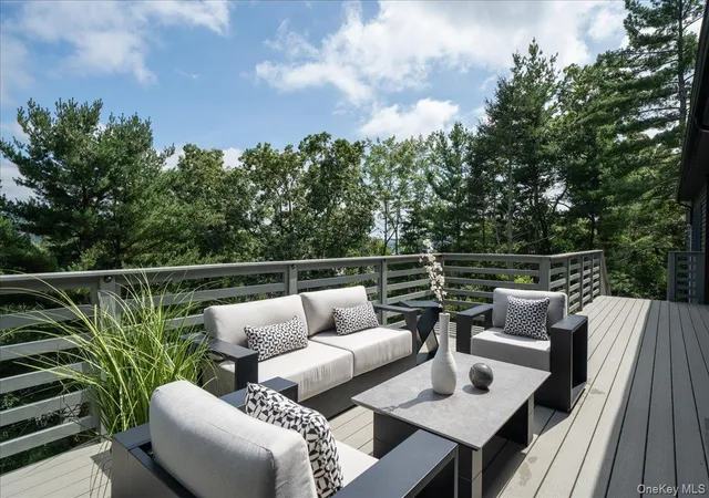 Photo 3 of Single family home for sale at 87 Blueberry Hl, Warwick (town), NY 10925 | MLS# 1030853 | Listing updated on 2026-09-12