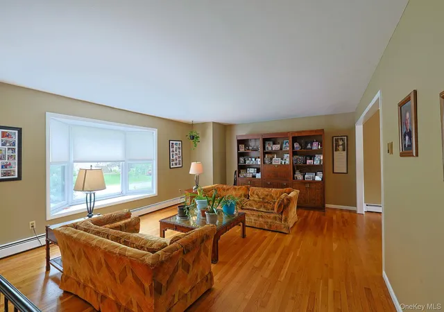 Photo 3 of Single family home for sale at 18 Hillside Rd, Wawayanda, NY 10973 | MLS# 1030873 | Listing updated on 2026-10-09