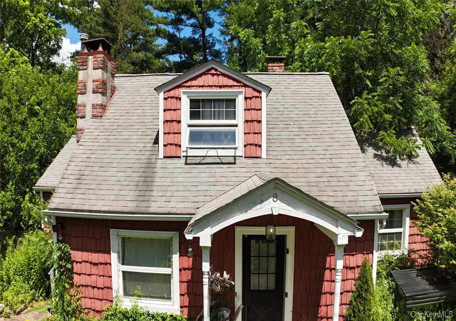 Photo 4 of Single family home for sale at 12 Tuscany Dr #8-12, Wappinger, NY 12590 | MLS# 1030935 | Listing updated on 2026-09-22