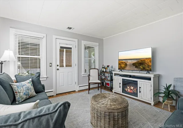 Photo 3 of Single family home for sale at 277 Howell Ave, Riverhead, NY 11901 | MLS# 1031020 | Listing updated on 2026-09-14