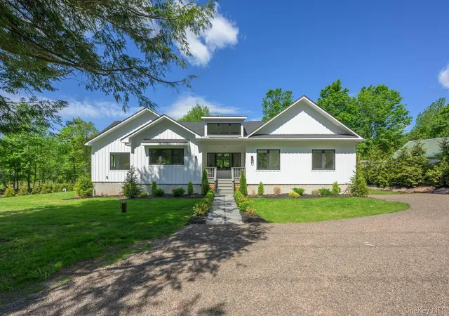 Photo 1 of Single family home for sale at 305 Mitchell Holw Rd, Windham, NY 12496 | MLS# 1031149 | Listing updated on 2026-09-15