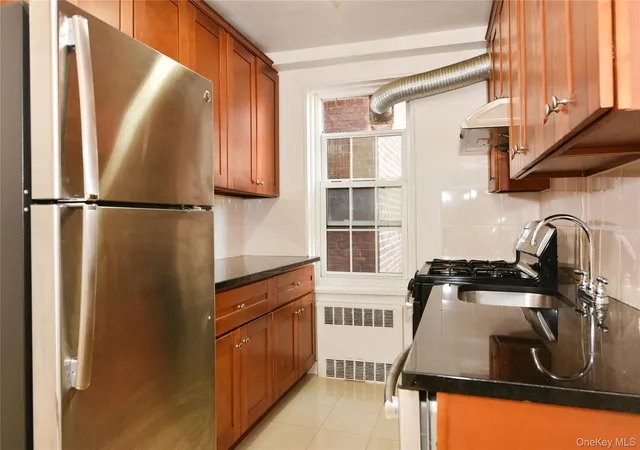Photo 3 of Condo for sale at 139 09 84 Drive #307, New York, NY 11435 | MLS# 1031428 | Listing updated on 2026-10-09