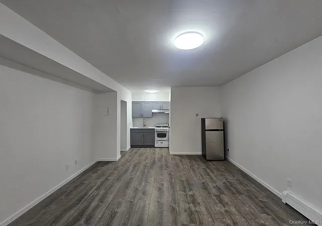 Photo 2 of Condo for sale at 5861 44th Avenue #1B, New York, NY 11377 | MLS# 1031872 | Listing updated on 2026-09-13