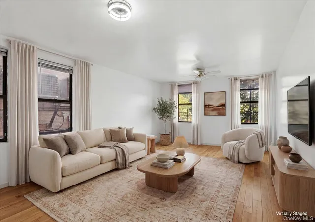 Photo 3 of Sale Pending at 4260 Broadway #202, New York, NY 10033 | MLS# 1032076 | Listing updated on 2026-09-10