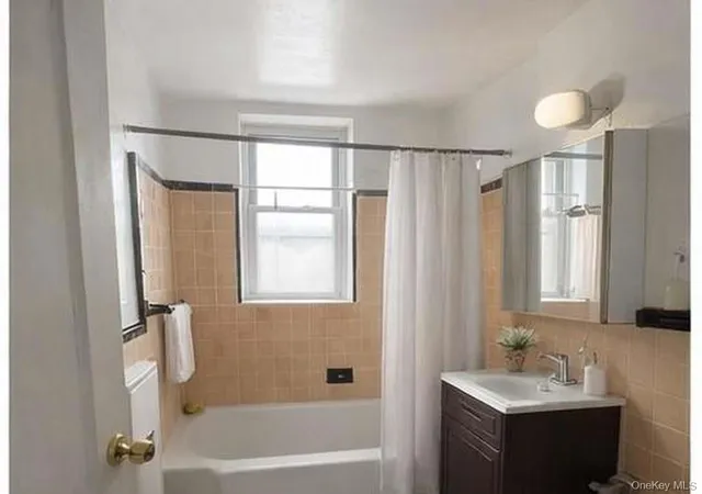 Photo 3 of Sale Pending at 14444 41st Avenue #6A, New York, NY 11355 | MLS# 1032992 | Listing updated on 2026-09-27