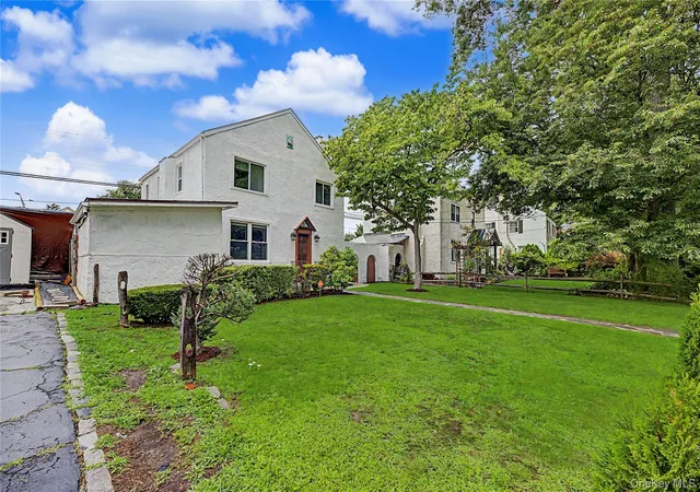 Photo 3 of Single family home for sale at 25 Longmeadow Rd, Yonkers, NY 10704 | MLS# 1033294 | Listing updated on 2026-09-18