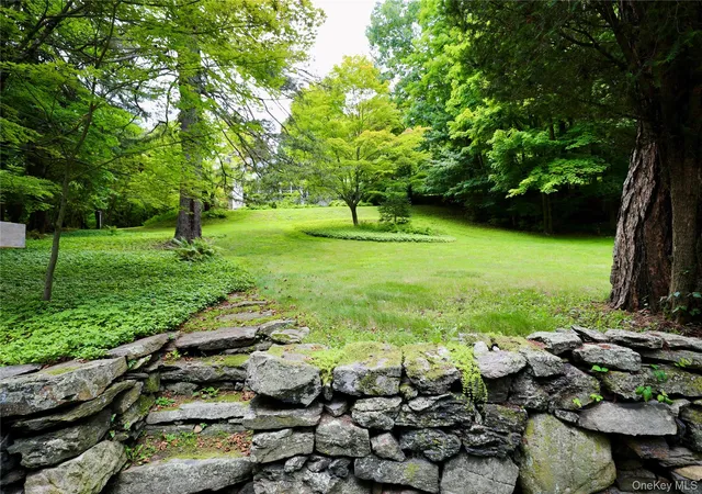 Photo 3 of Single family home for sale at 97 Morningside Dr, Ossining, NY 10562 | MLS# 1033351 | Listing updated on 2026-09-14