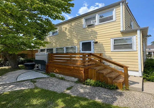 Photo 2 of Sale Pending at 801 Oak St, Hempstead, NY 11710 | MLS# 1033361 | Listing updated on 2026-09-14