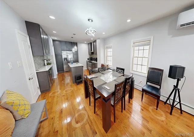 Photo 3 of Single family home for sale at 130-35 120th Street, New York, NY 11420 | MLS# 1033437 | Listing updated on 2026-09-14