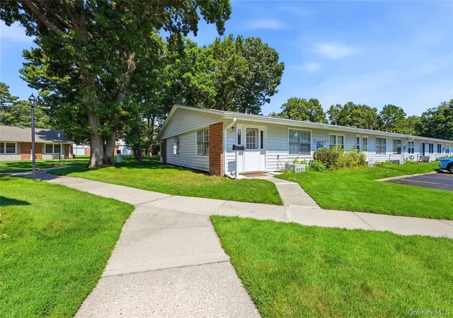 Photo 2 of Condo for sale at 232 Blackpool Ct #F, Brookhaven, NY 11961 | MLS# 1033530 | Listing updated on 2026-10-01