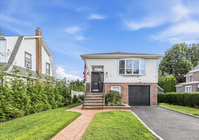 Single family home for sale at 16 Netz Pl, North Hempstead, NY 11507 | MLS# 1033844
