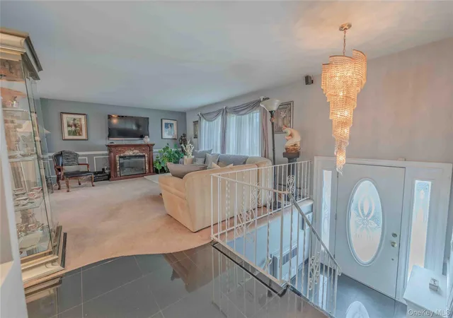 Photo 3 of Single family home for sale at 3232 Ocean Harbor Dr, Hempstead, NY 11572 | MLS# 1033922 | Listing updated on 2026-09-26