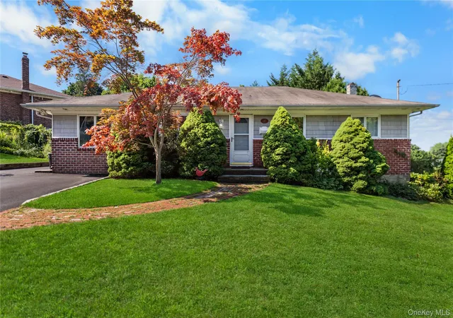 Photo 1 of Single family home for sale at 23 Charmian St, Huntington, NY 11746 | MLS# 1034006 | Listing updated on 2026-09-25
