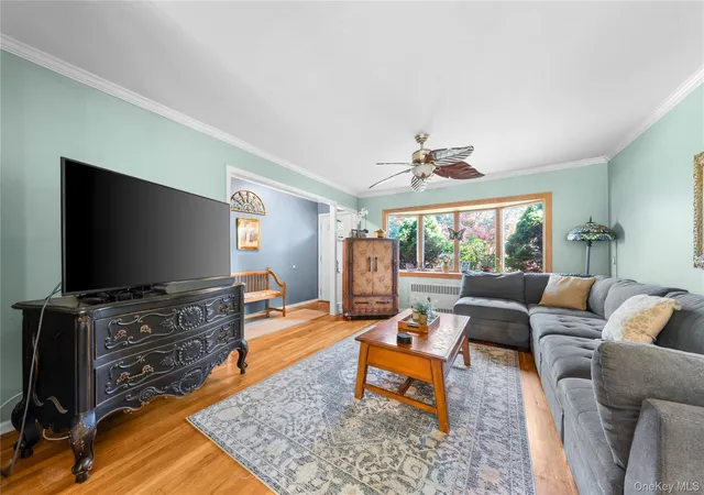 Photo 3 of Single family home for sale at 23 Charmian St, Huntington, NY 11746 | MLS# 1034006 | Listing updated on 2026-09-25