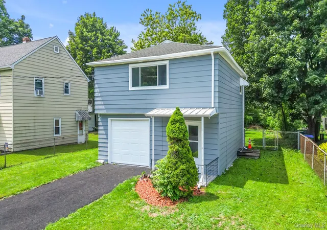 Photo 3 of Single family home for sale at 9 Carmichael Rd, Binghamton, NY 13901 | MLS# 1034085 | Listing updated on 2026-09-15