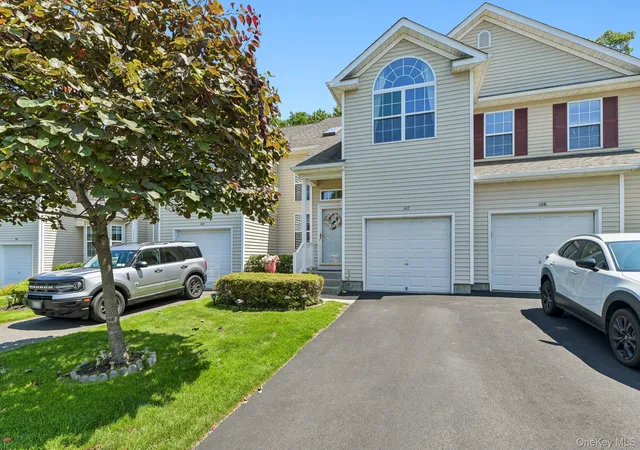 Photo 2 of Condo for sale at 107 Kettles Ln, Brookhaven, NY 11763 | MLS# 1034106 | Listing updated on 2026-09-12