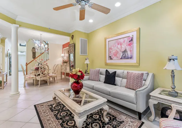 Listing Photo 5 - Condo for sale in building located at 107 Kettles Ln, Brookhaven, NY 11763