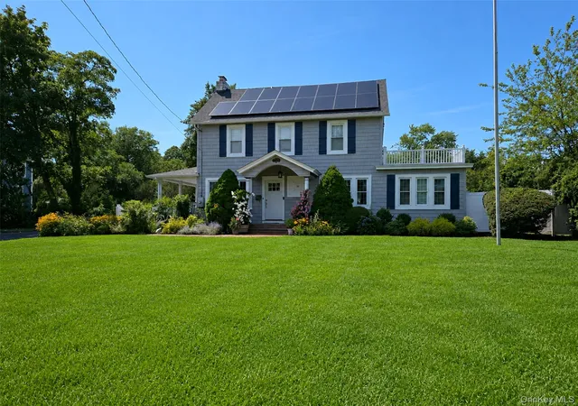 Photo 1 of Sale Pending at 9 Ocean Ave, Babylon, NY 11701 | MLS# 1034164 | Listing updated on 2026-09-11