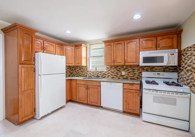 Photo 4 of House for sale at 1315 130th Street, New York, NY 11356 | MLS# 1034310 | Listing updated on 2026-09-27
