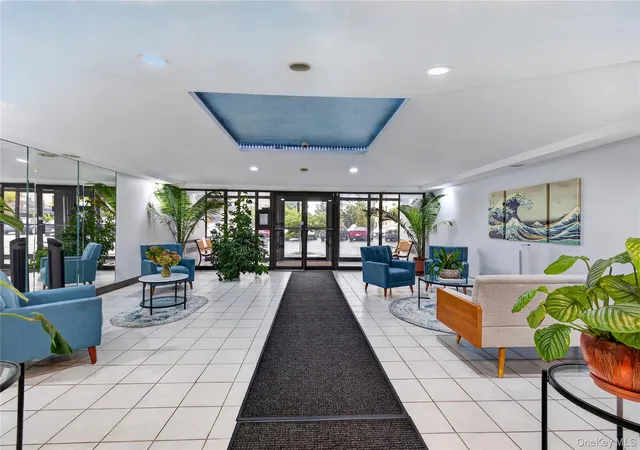 Photo 3 of Sale Pending at 855 E Broadway #5G, Long Beach, NY 11561 | MLS# 1034321 | Listing updated on 2026-09-28