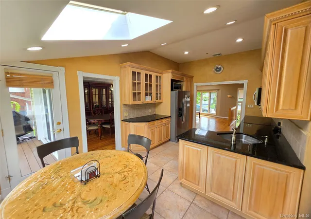 Photo 3 of Single family home for sale at 177 Forest Dr, Oyster Bay, NY 11753 | MLS# 1034642 | Listing updated on 2026-09-14