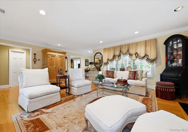 Photo 3 of Sale Pending at 130 Fairview Rd, Oyster Bay, NY 11758 | MLS# 1034948 | Listing updated on 2026-10-07
