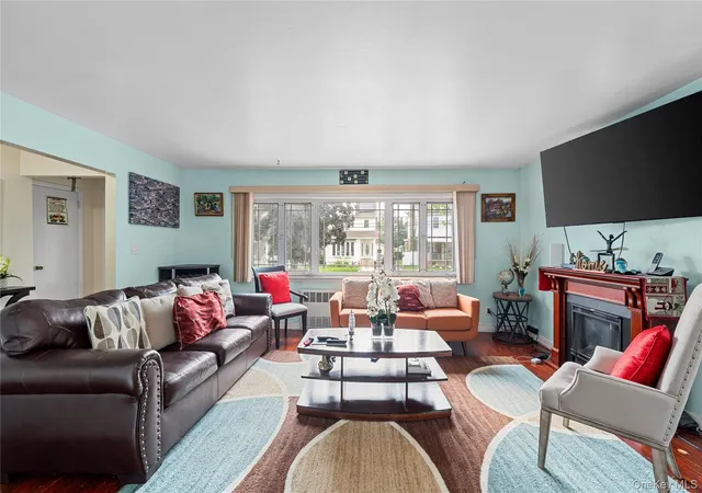 Photo 3 of Single family home for sale at 13945 227th Street, New York, NY 11413 | MLS# 1034980 | Listing updated on 2026-09-12