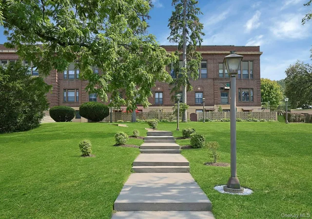 Photo 1 of Sale Pending at 60 Kensico Rd #13, Mount Pleasant, NY 10594 | MLS# 1035191 | Listing updated on 2026-09-09