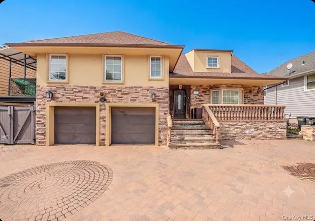 Single family home for sale at 986 Peninsula Blvd, Hempstead, NY 11598 | MLS# 1035224