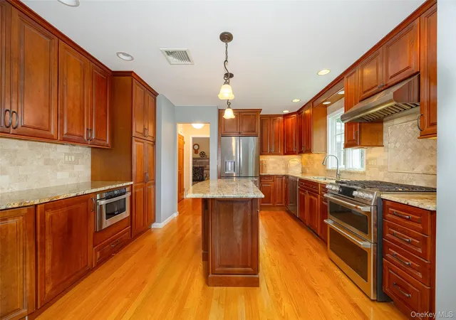 Photo 3 of Single family home for sale at 29 Fair Way, Poughkeepsie (town), NY 12603 | MLS# 1035352 | Listing updated on 2026-09-12