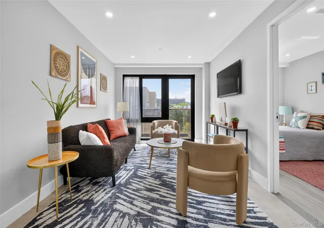Photo 2 of Condo for sale at 643 5th Avenue #6D, New York, NY 11215 | MLS# 1035386 | Listing updated on 2026-09-15